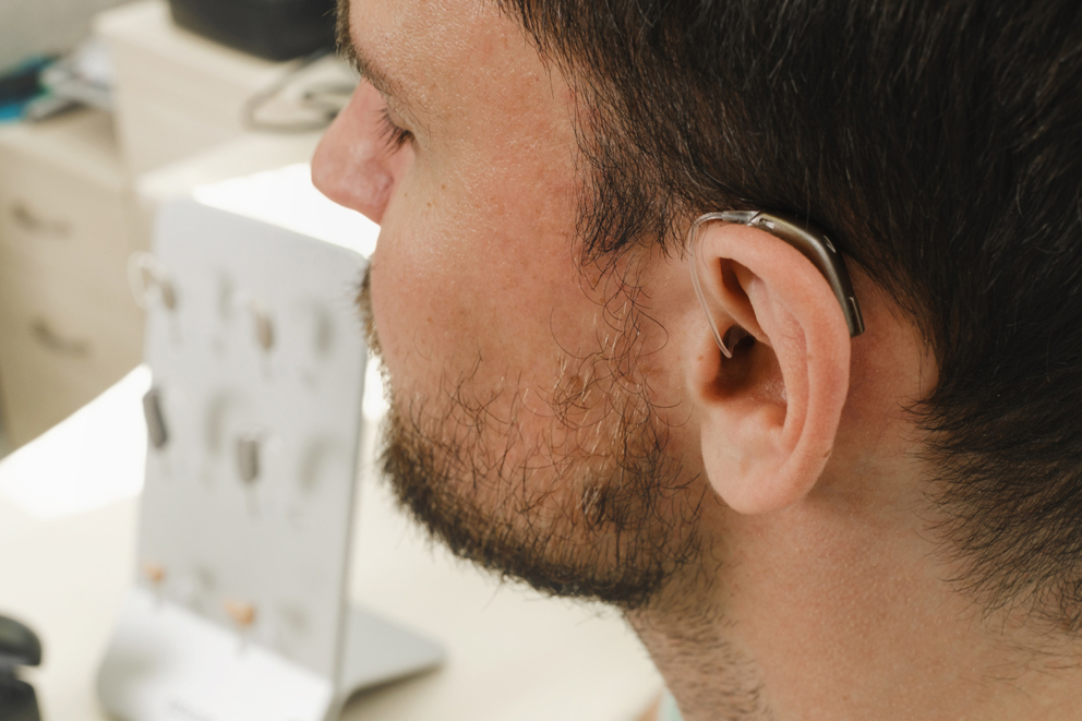 Bilateral Hearing Loss Symptoms